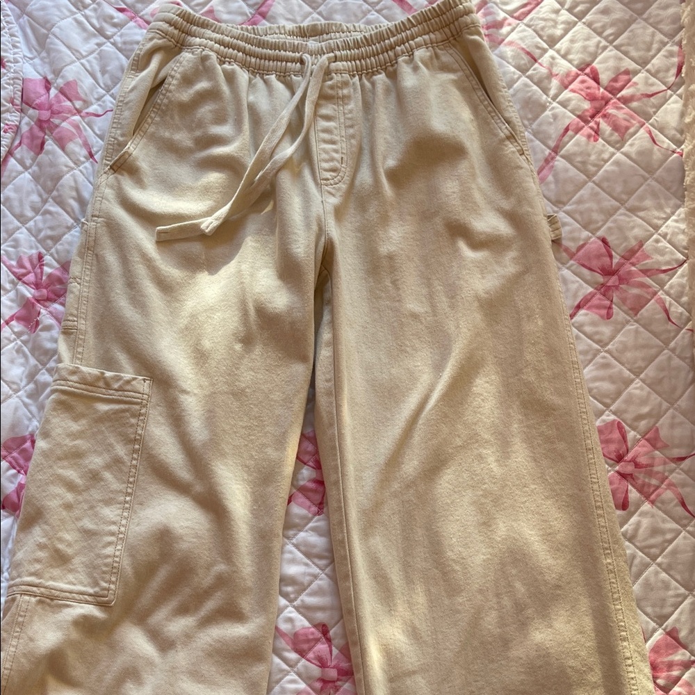 Cargo Pants - Picture 2 of 11